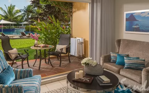 Caribbean Honeymoon Walkout Room - CW (1)